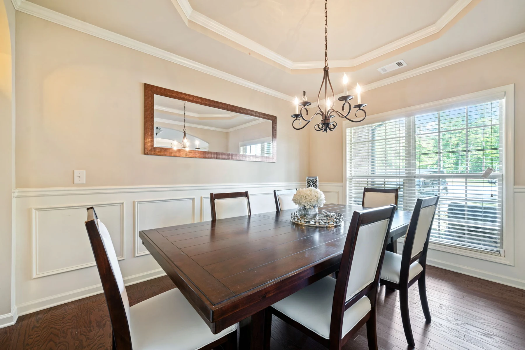 Dining room at 5265 Winflow Way